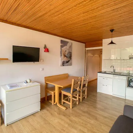 Apartment Renove Avec Balcon - Face Pistes, Commerces & Ecoles De - Fr-1-502-384
