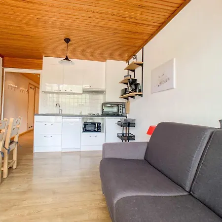 Apartment Renove Avec Balcon - Face Pistes, Commerces & Ecoles De - Fr-1-502-384 *
